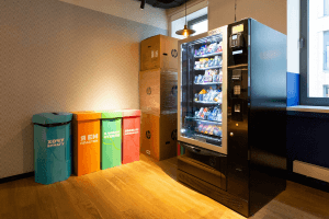 What are the Advantages of Vending Machine